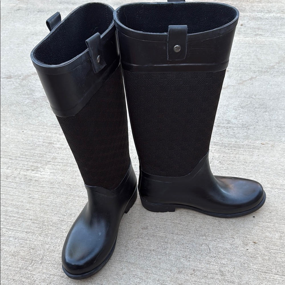 DC Black Winter Rain Boots with Adjustable Strap